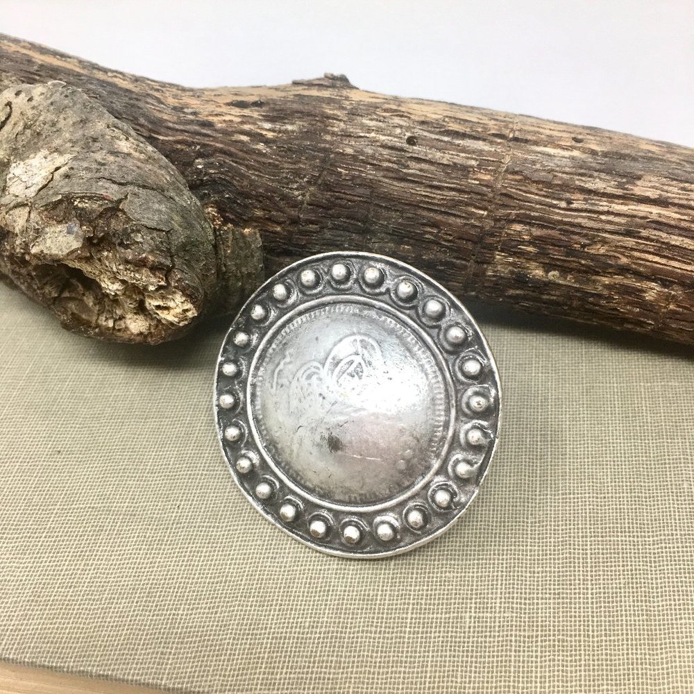 Expandable Silver Plated Pewter Tone Bohemian Tribal Large Round Medallion Ring